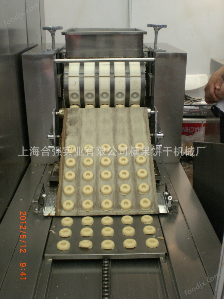 餅干成型機/桃酥餅干機 糕點設備